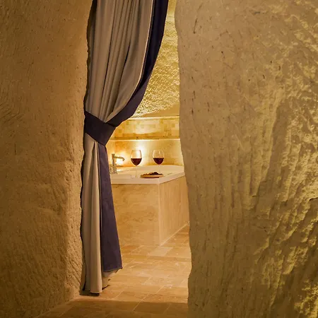 Azure Cave 2* Goreme