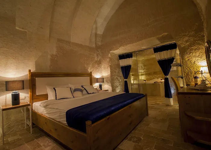 Azure Cave 3* Goreme